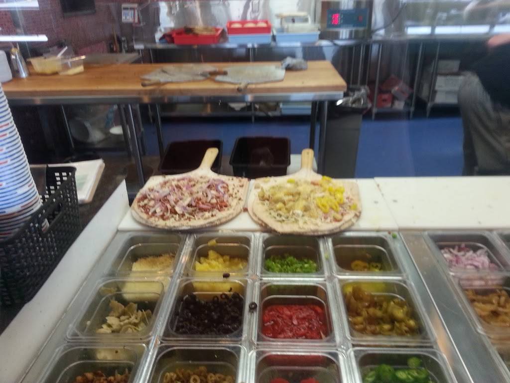 Pies The Limit | restaurant | 3429 Freedom Dr, Springfield, IL 62704, USA | 2176794106 OR +1 217-679-4106