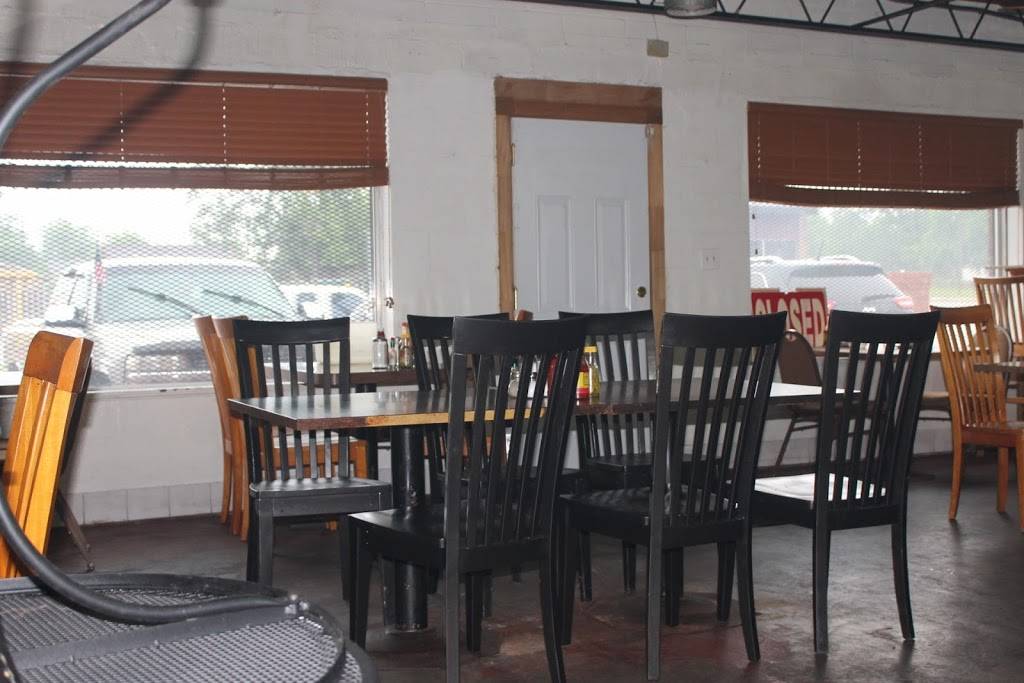 Florences Restaurant | restaurant | 1437 NE 23rd St, Oklahoma City, OK 73111, USA | 4054273663 OR +1 405-427-3663