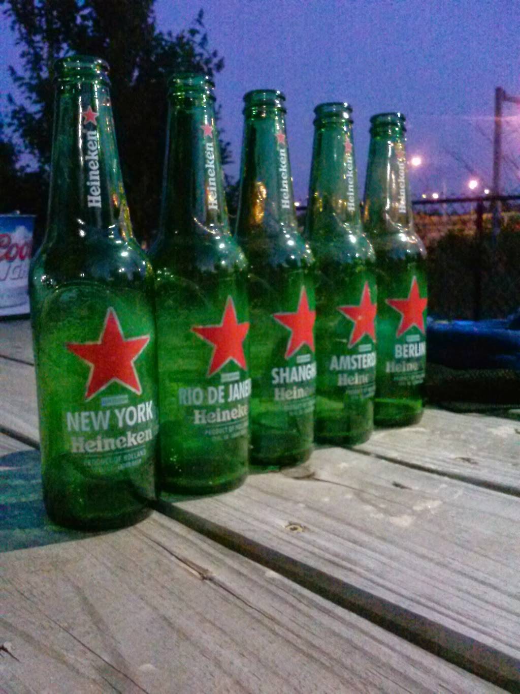 Woodlands Backyard | restaurant | 668 Grandview Ave, Columbus, OH 43215, USA | 6144882114 OR +1 614-488-2114