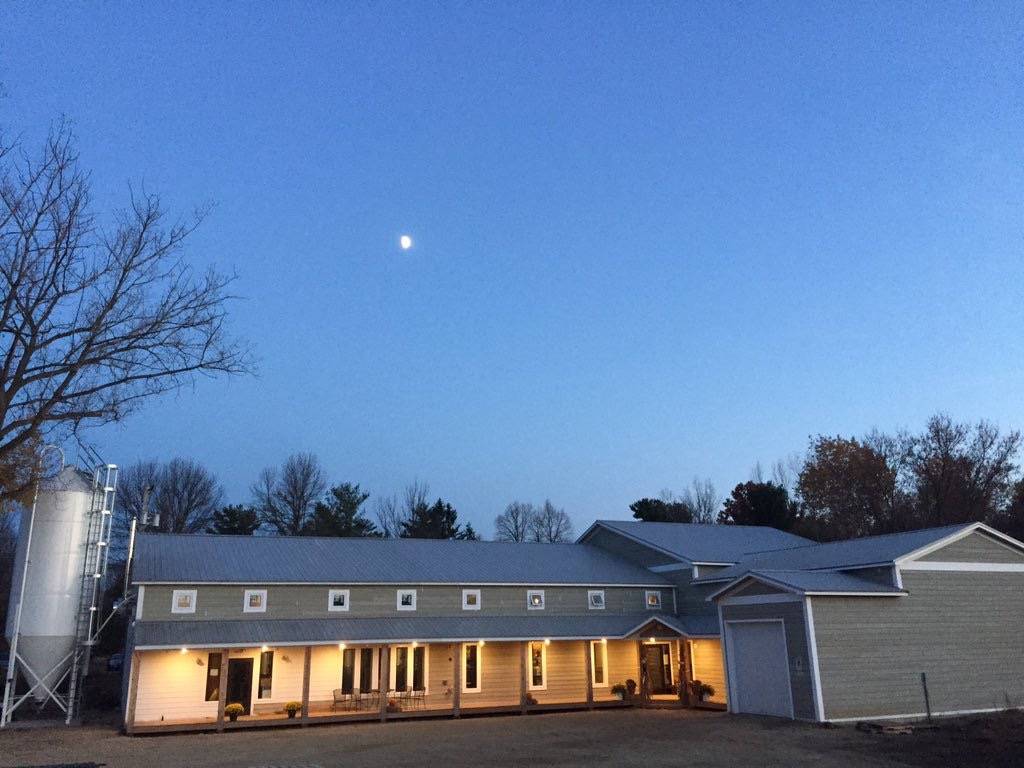 Lucette Brewing Company | restaurant | 910 Hudson Rd, Menomonie, WI 54751, USA | 7152316836 OR +1 715-231-6836