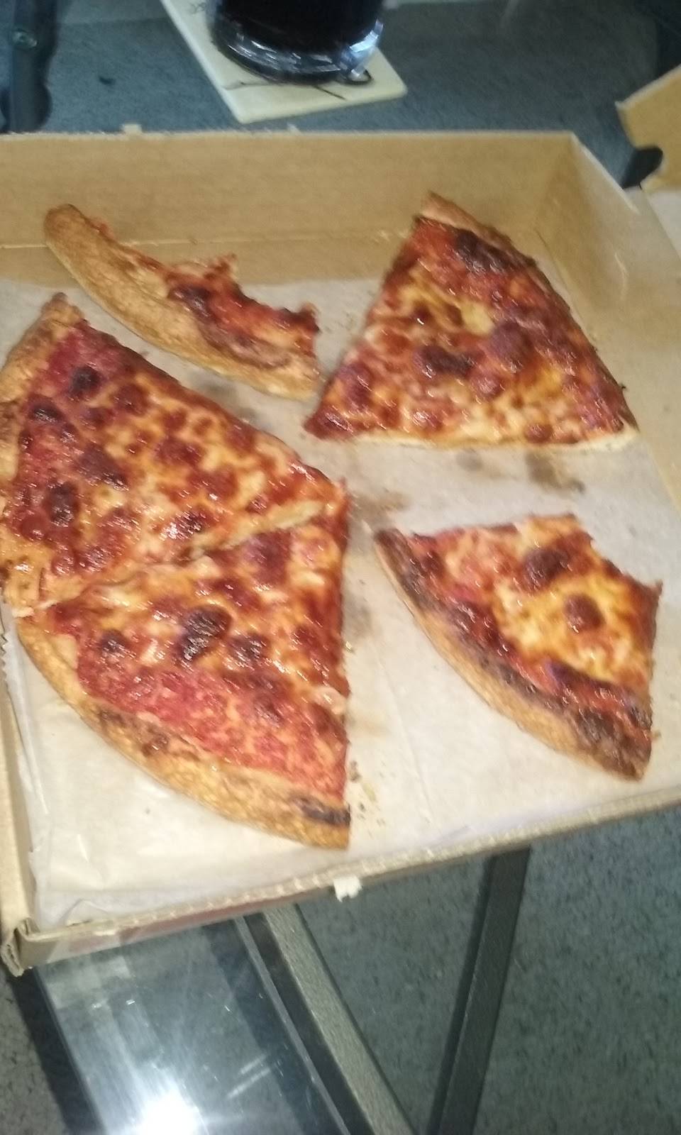 Marias Pizzeria | restaurant | 932 Salem St, Malden, MA 02148, USA | 7813249646 OR +1 781-324-9646