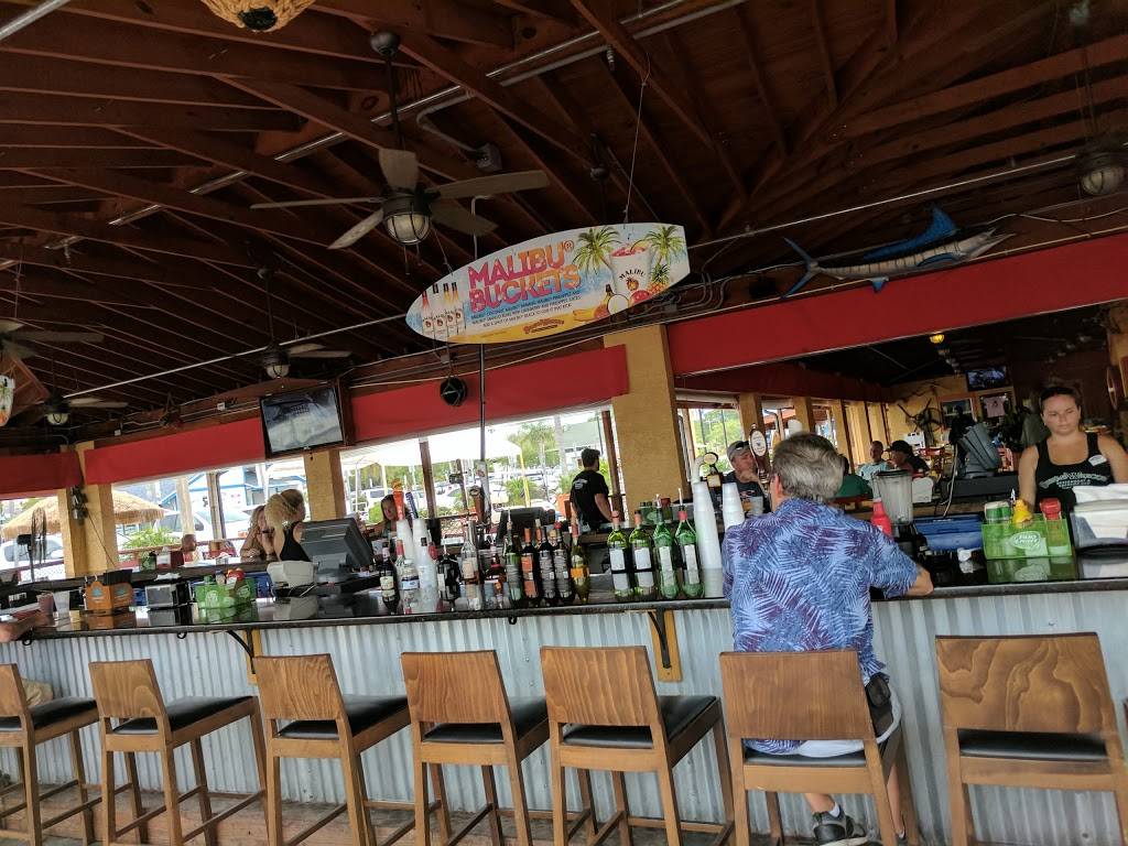 ShrimpWrecked Restaurant and Dockside Bar | restaurant | 210 Dodecanese Blvd, Tarpon Springs, FL 34689, USA | 7279438979 OR +1 727-943-8979