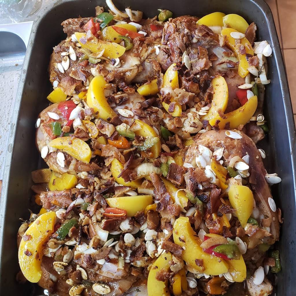 mama Ds calabash kitchen | restaurant | 3707 Broadway Ave, Riviera Beach, FL 33404, USA | 5618028194 OR +1 561-802-8194