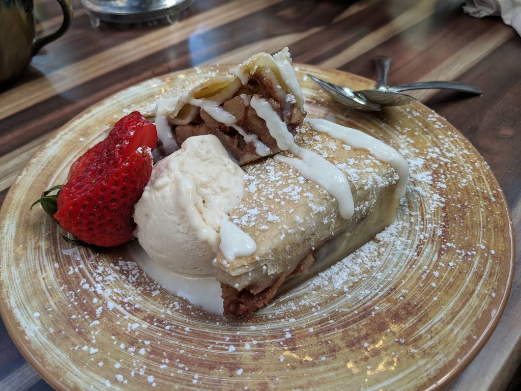 Kings Biergarten & Restaurant | restaurant | 1329 E Broadway St, Pearland, TX 77581, USA | 8325694141 OR +1 832-569-4141