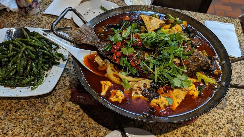 China Family Restaurant at Highland | restaurant | 6801 Airport Blvd, Austin, TX 78752, USA | 5125204171 OR +1 512-520-4171