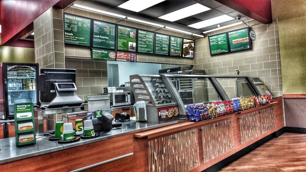 Subway | restaurant | 116 Lucy Ln, Waynesboro, VA 22980, USA | 5409411425 OR +1 540-941-1425
