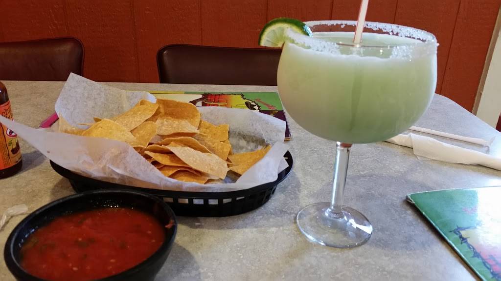 El Jaripeo | restaurant | 38 W Main St, New Palestine, IN 46163, USA | 3178619830 OR +1 317-861-9830