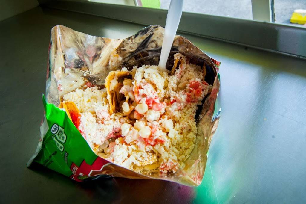 El Mandilón de San Antonio | restaurant | 10007 Roosevelt Ave, San Antonio, TX 78214, USA | 2103939893 OR +1 210-393-9893