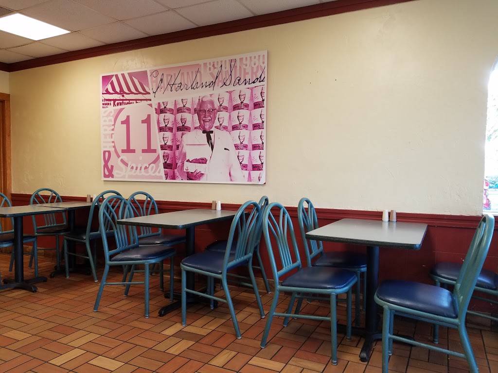 KFC | restaurant | 2515 Co Rd 208, St. Augustine, FL 32084, USA | 9048242661 OR +1 904-824-2661
