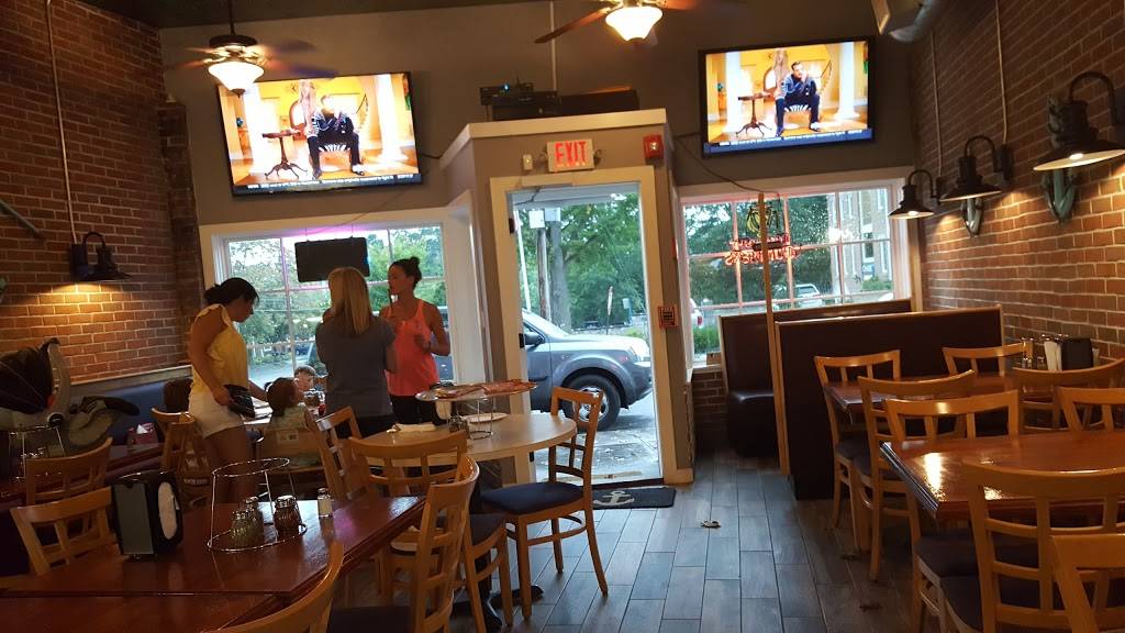 Sammys Southport Pizza House | restaurant | 1360, 295 Pequot Ave, Southport, CT 06890, USA | 2032599843 OR +1 203-259-9843