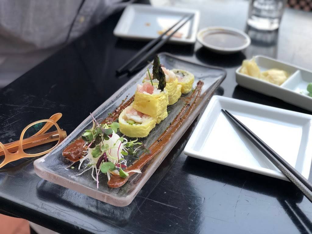 Arigato Sushi | restaurant | 1225 State St, Santa Barbara, CA 93101, USA | 8059656074 OR +1 805-965-6074