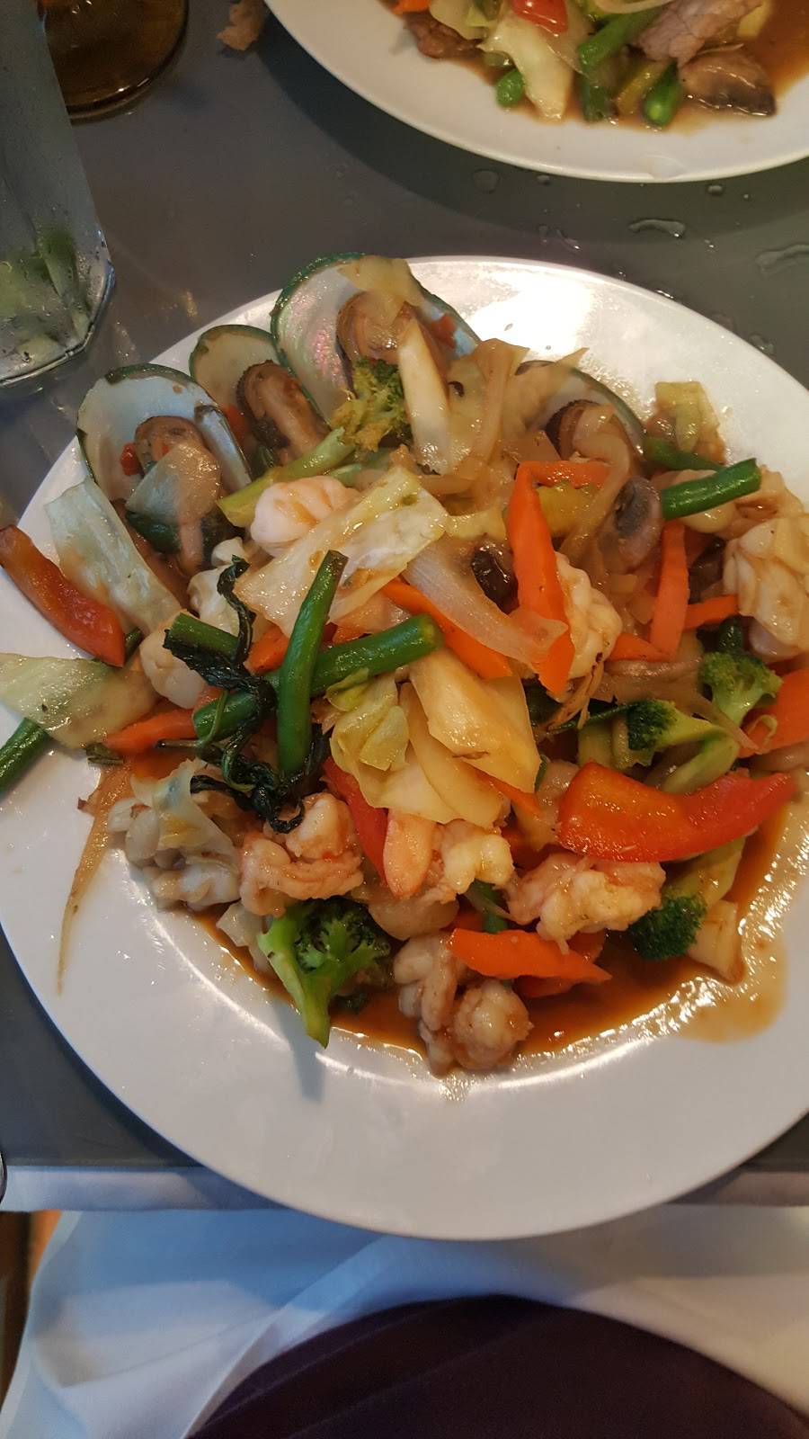 Thai Gourmet Restaurant | restaurant | 9555 Kings Charter Dr, Ashland, VA 23005, USA | 8045500055 OR +1 804-550-0055