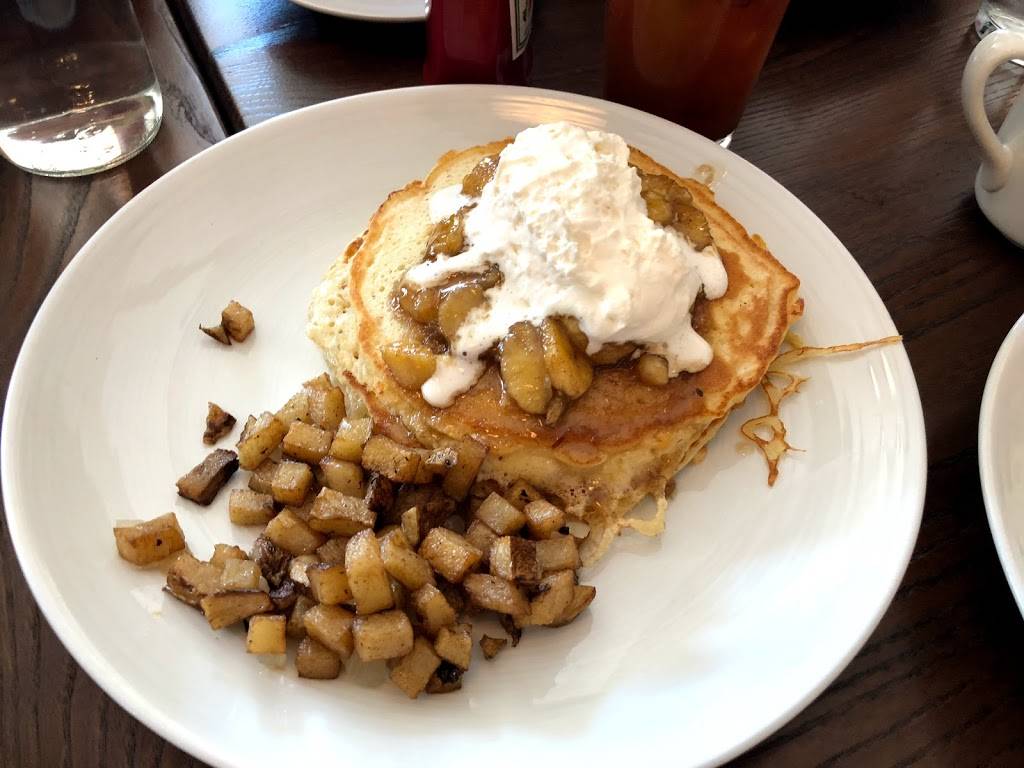 Earnest Bar & Hideaway (formerly Hemingways) | restaurant | 438 Houston St Suite 160, Nashville, TN 37203, USA | 6159151715 OR +1 615-915-1715