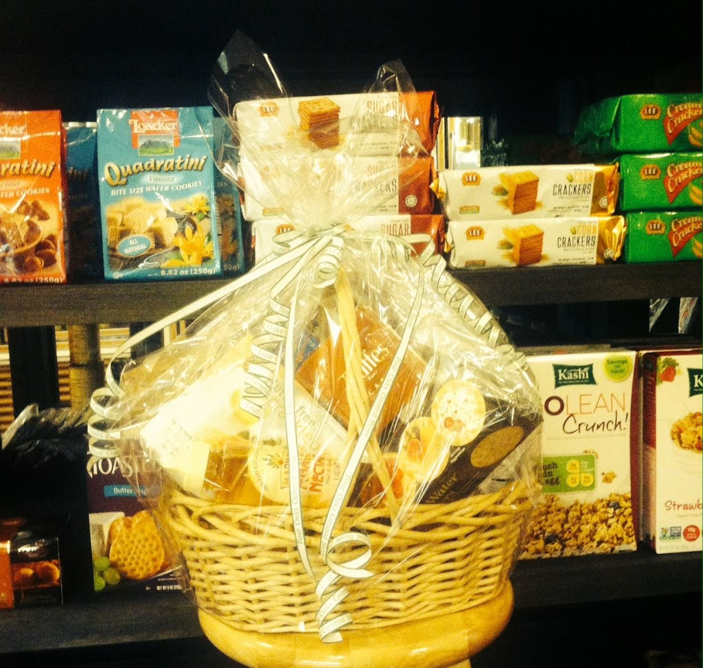 Montauk Market | bakery | 805 Montauk Hwy #1, Montauk, NY 11954, USA | 6316682071 OR +1 631-668-2071