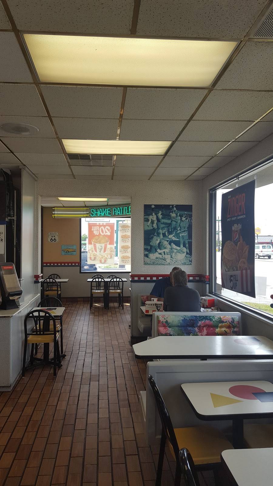 A&W Restaurant | restaurant | 132 N Redwood Rd, Salt Lake City, UT 84116, USA | 8013282909 OR +1 801-328-2909