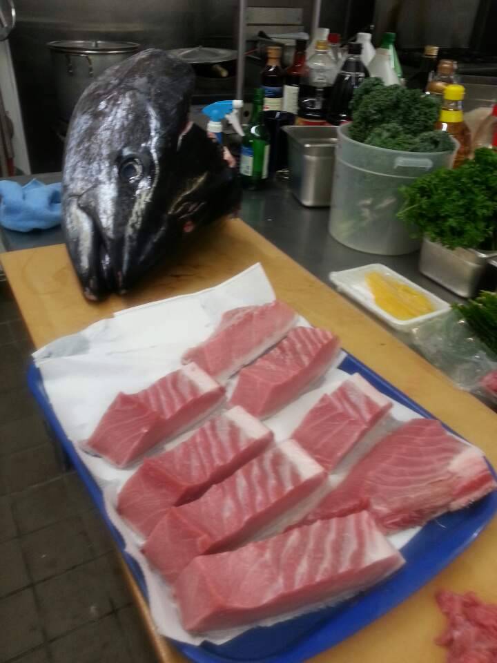 Doshi Fish Sashmi 도시어부 | restaurant | 3636 W Olympic Blvd, Los Angeles, CA 90019, USA | 3237301890 OR +1 323-730-1890