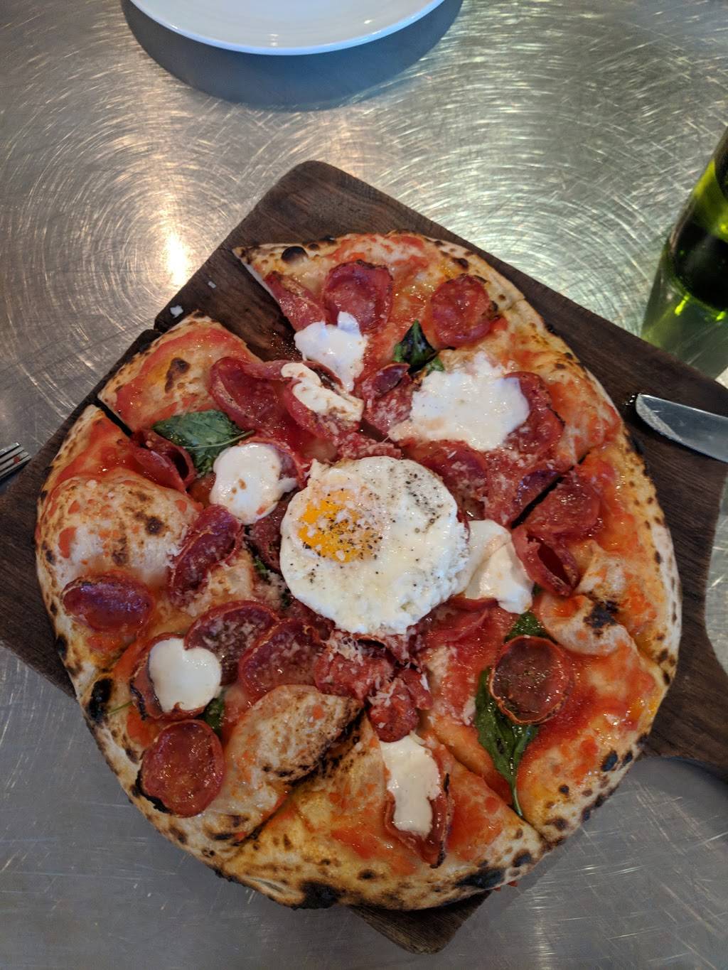 The Backspace | restaurant | 507 San Jacinto Blvd, Austin, TX 78701, USA | 5124749899 OR +1 512-474-9899