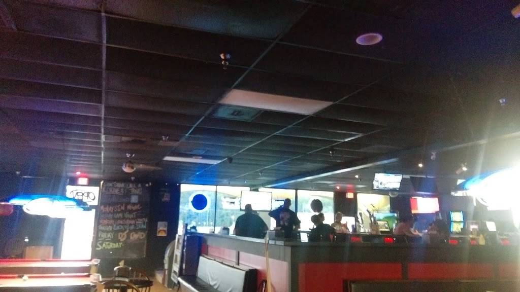 Bootleggers Pooler | restaurant | 1017 EAST, US-80 #8, Pooler, GA 31322, USA | 9127485022 OR +1 912-748-5022