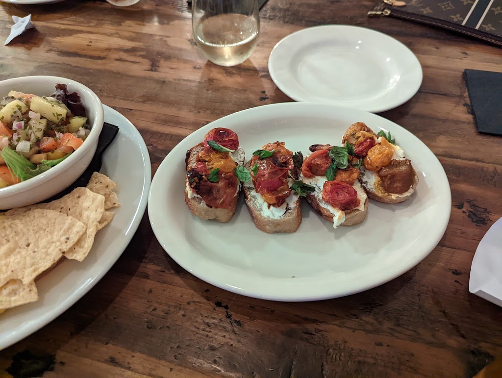 Hoffmans Table | restaurant | 311 S Washington Ave, Titusville, FL 32780, USA | 3214230404 OR +1 321-423-0404