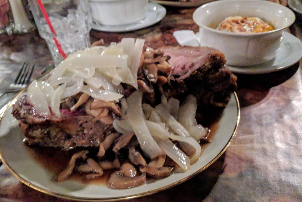 Rolandos Supper Club | restaurant | 212 E Vine St, Hennepin, IL 61327, USA | 8159257211 OR +1 815-925-7211