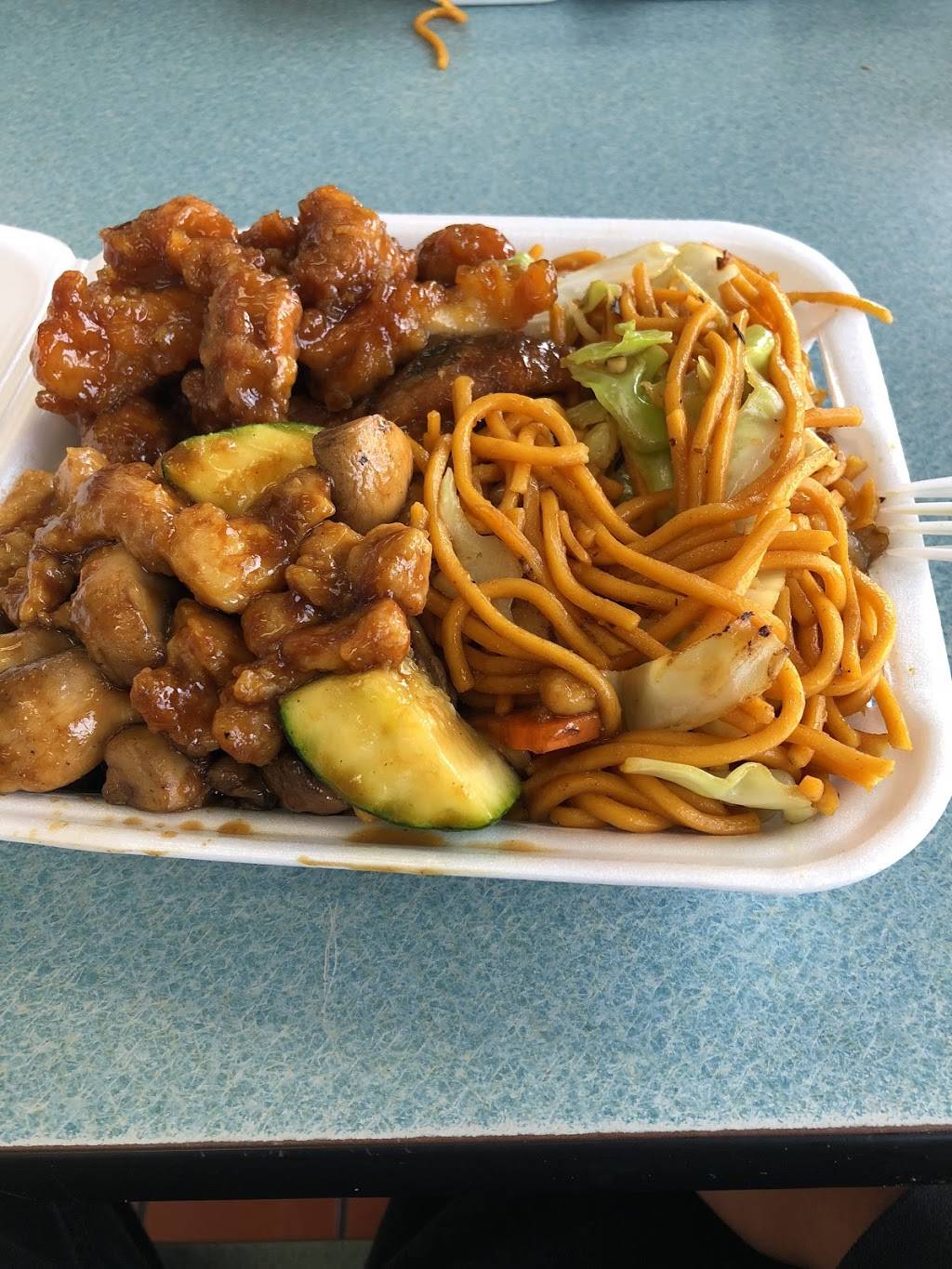 Chinatown Express | restaurant | 2450 Saviers Rd, Oxnard, CA 93033, USA | 8052401633 OR +1 805-240-1633