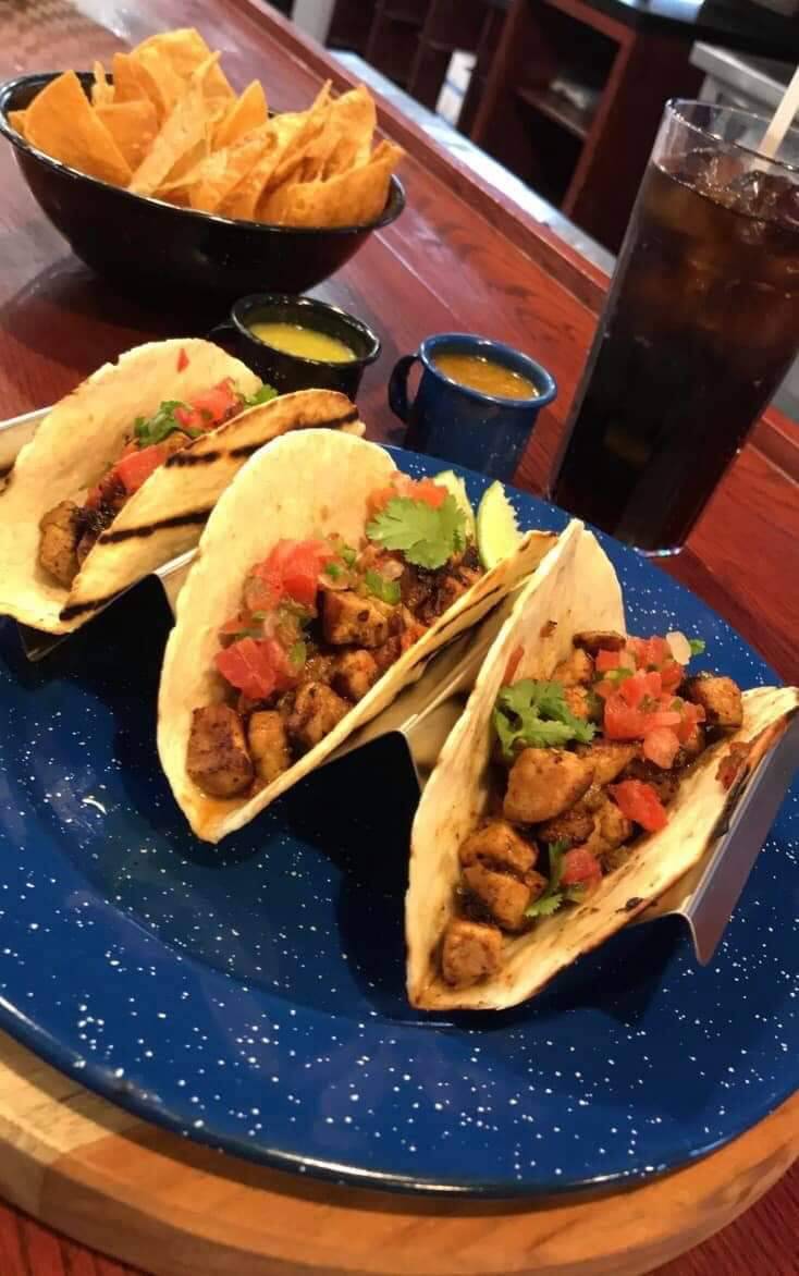 Riviera Maya Mexican Bar & Grill | restaurant | 4 Wellington St, Leamington, ON N8H 4P9, Canada | 5193264142 OR +1 519-326-4142