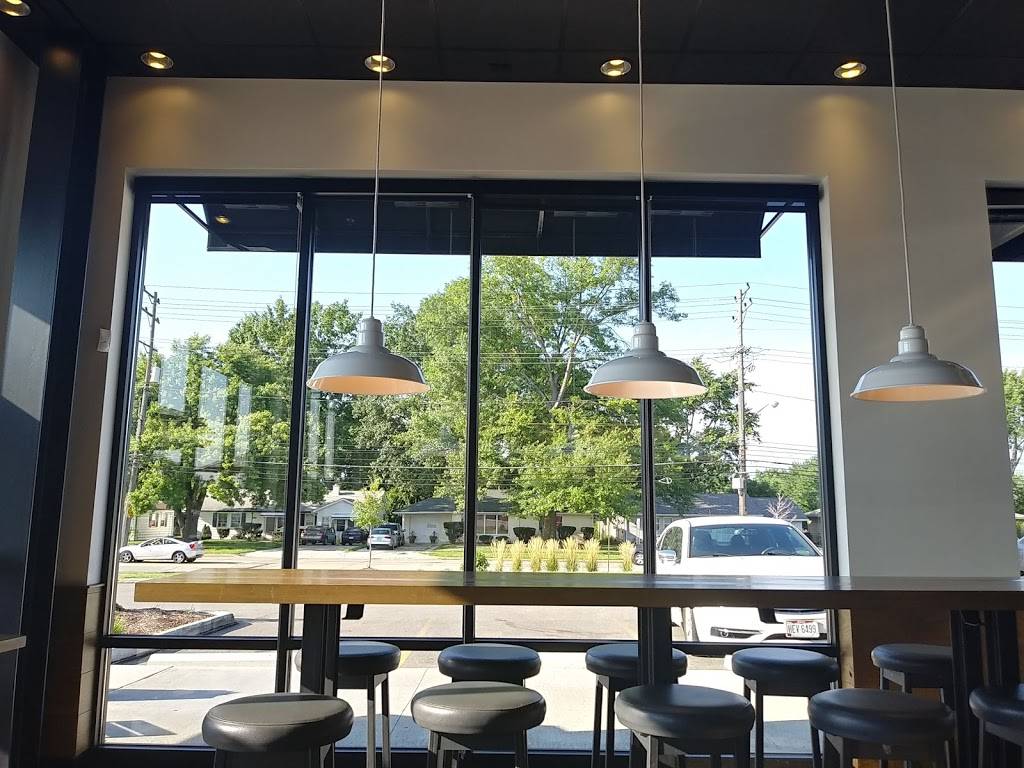 Piada Italian Street Food | restaurant | 8659 W Ridgewood Dr, Parma, OH 44129, USA | 4404994450 OR +1 440-499-4450