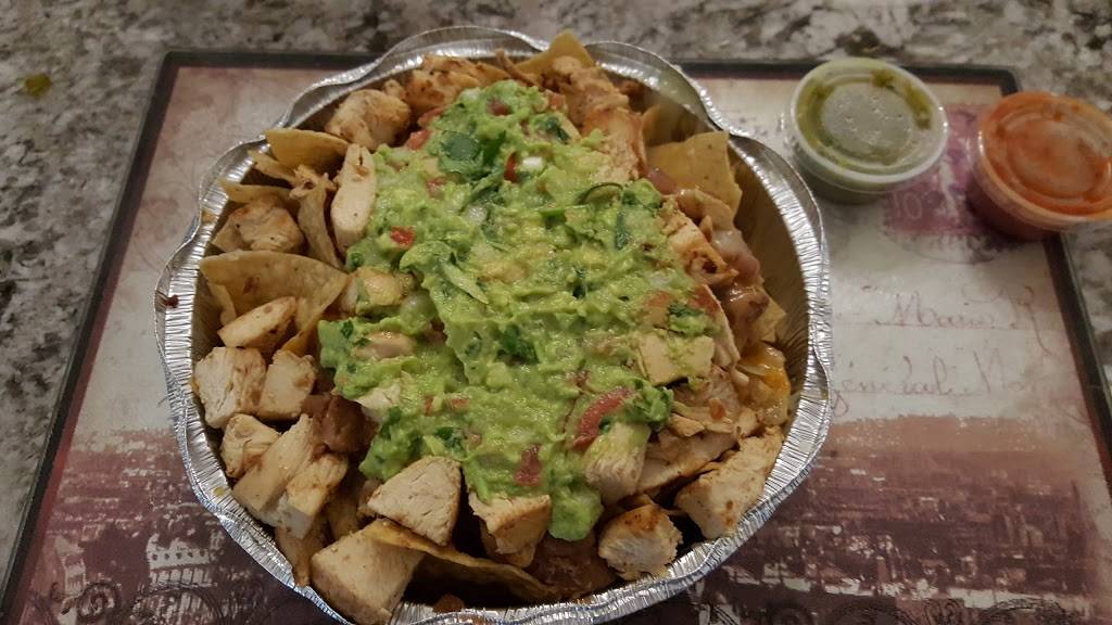 Chicken Lisas and Your Mexican Favorites | restaurant | 555 W Country Club Ln E, Escondido, CA 92026, USA | 7608498227 OR +1 760-849-8227