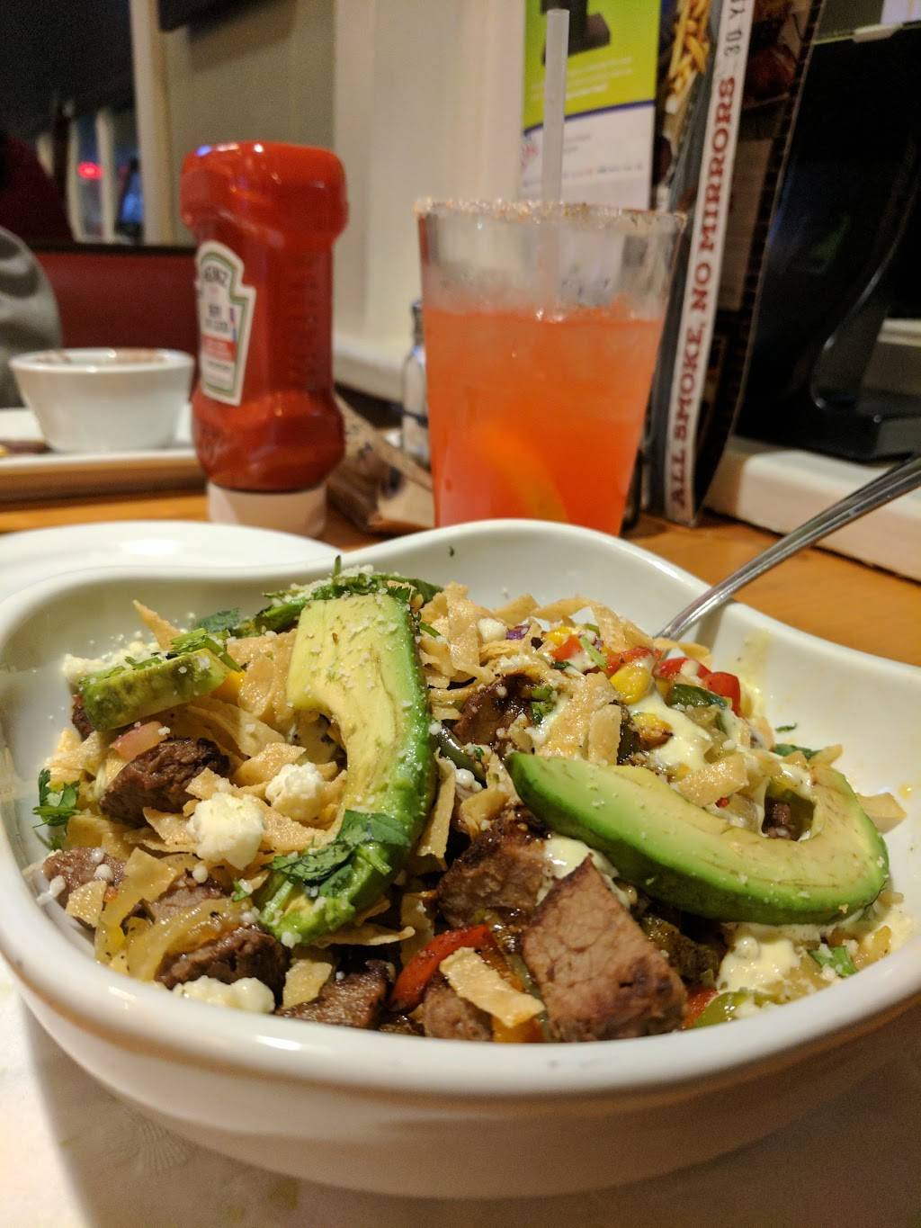 Chilis Grill & Bar | restaurant | 5756 Pacific Ave #95, Stockton, CA 95207, USA | 2094749004 OR +1 209-474-9004