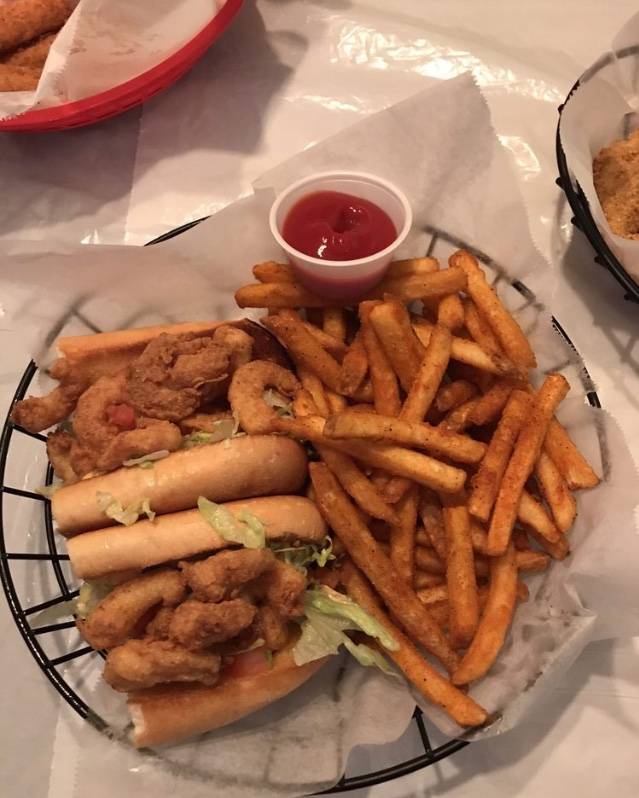 Hot n Juicy Crawfish | restaurant | 243 W 14th St, New York, NY 10011, USA | 6466829492 OR +1 646-682-9492