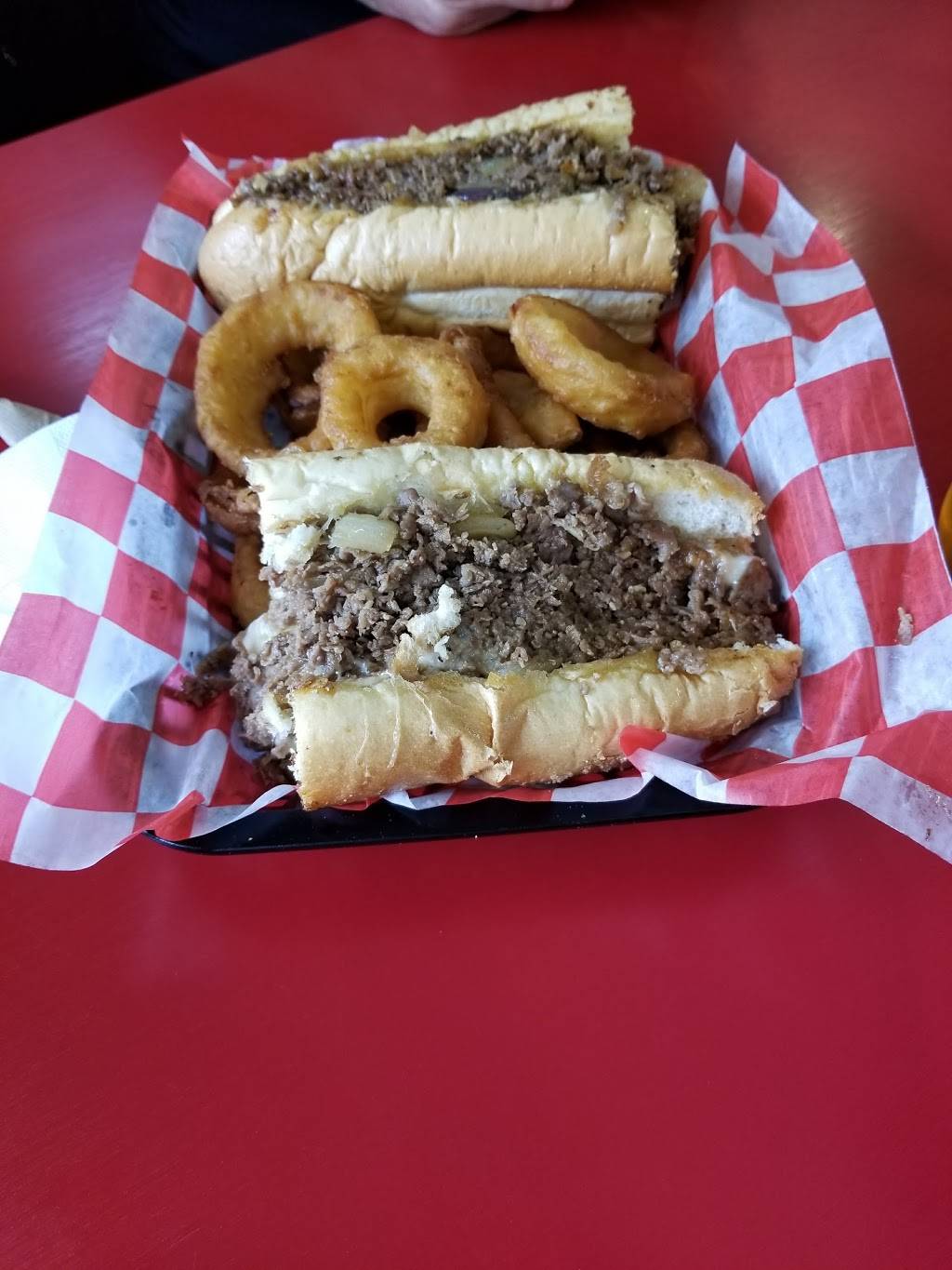 The Heroes Grill | restaurant | 1300 South St, Titusville, FL 32780, USA | 3216076739 OR +1 321-607-6739