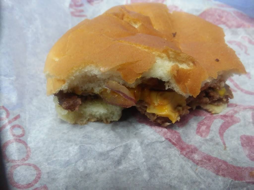 Wendys | restaurant | 624 S Memorial Dr, Greenville, NC 27834, USA | 2523642873 OR +1 252-364-2873