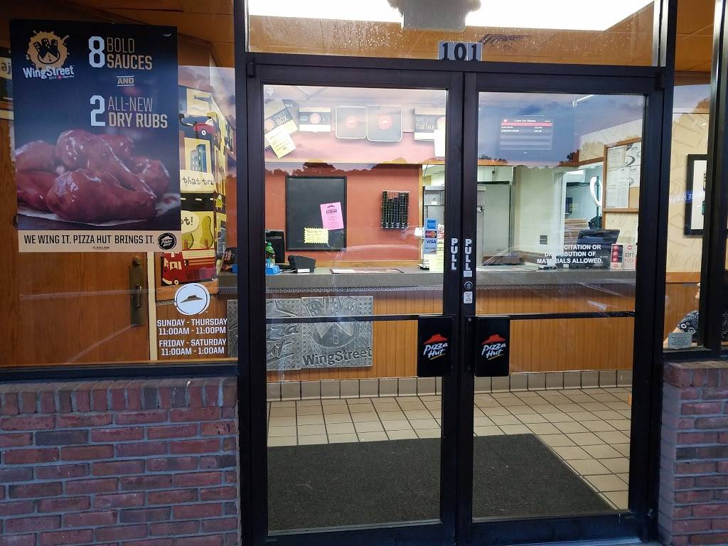 Pizza Hut | meal takeaway | 3600 Cherokee St NW #101, Kennesaw, GA 30144, USA | 7704276900 OR +1 770-427-6900