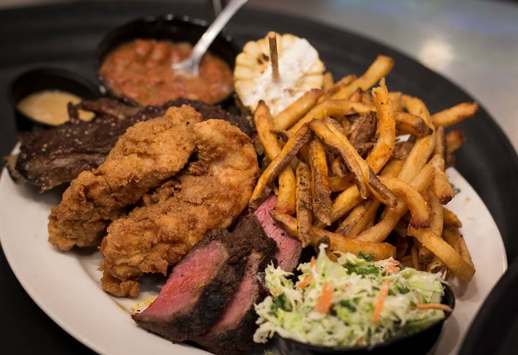 Westwoods BBQ & Spice Co | restaurant | 8042 N Blackstone Ave, Fresno, CA 93720, USA | 5594499227 OR +1 559-449-9227