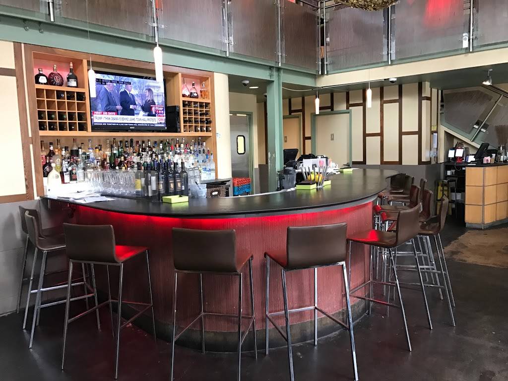 Mai Thai Restaurant Old Town | restaurant | 6 King St, Alexandria, VA 22314, USA | 7035480600 OR +1 703-548-0600