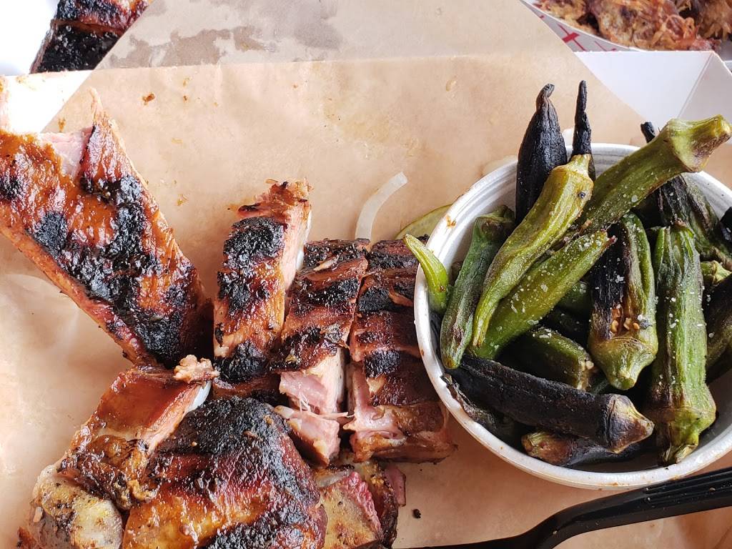 Sugars Ribs | restaurant | 2450 15th Ave, Chattanooga, TN 37494, USA | 4238261199 OR +1 423-826-1199