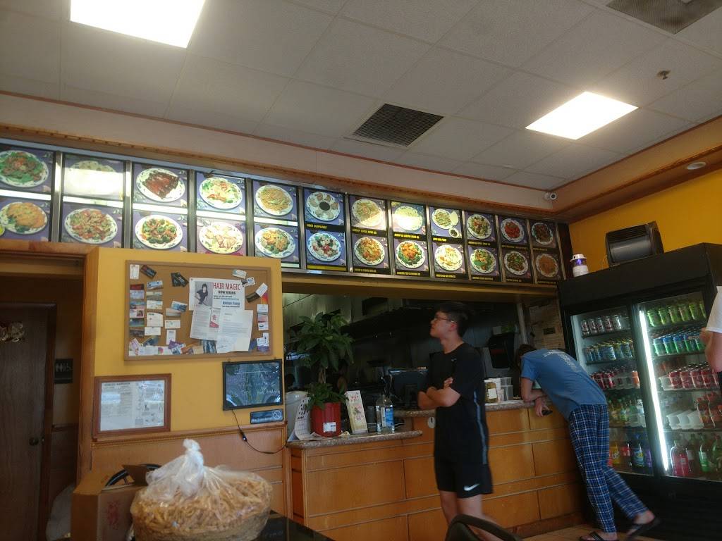 Wok N Roll | restaurant | 3810 S Clyde Morris Blvd, Port Orange, FL 32129, USA | 3867886669 OR +1 386-788-6669