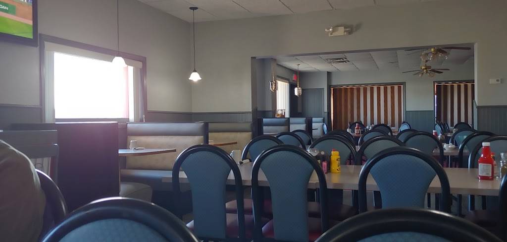 Gardner Restaurant | restaurant | 425 W Main St, Gardner, IL 60424, USA | 8152370406 OR +1 815-237-0406