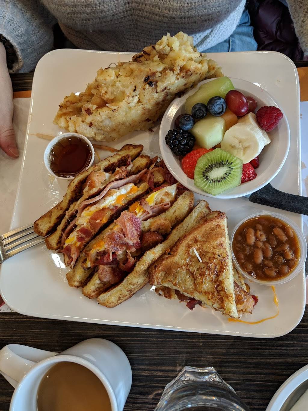 allô! mon coco - Drummondville | restaurant | 13 Rue Robert Bernard, Drummondville, QC J2C 8N1, Canada | 8194777373 OR +1 819-477-7373