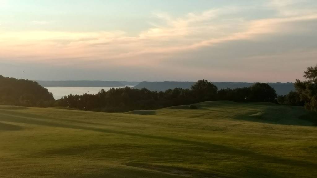Lake Pepin Golf Course | meal takeaway | 70895 260th Ave, Lake City, MN 55041, USA | 6513455768 OR +1 651-345-5768