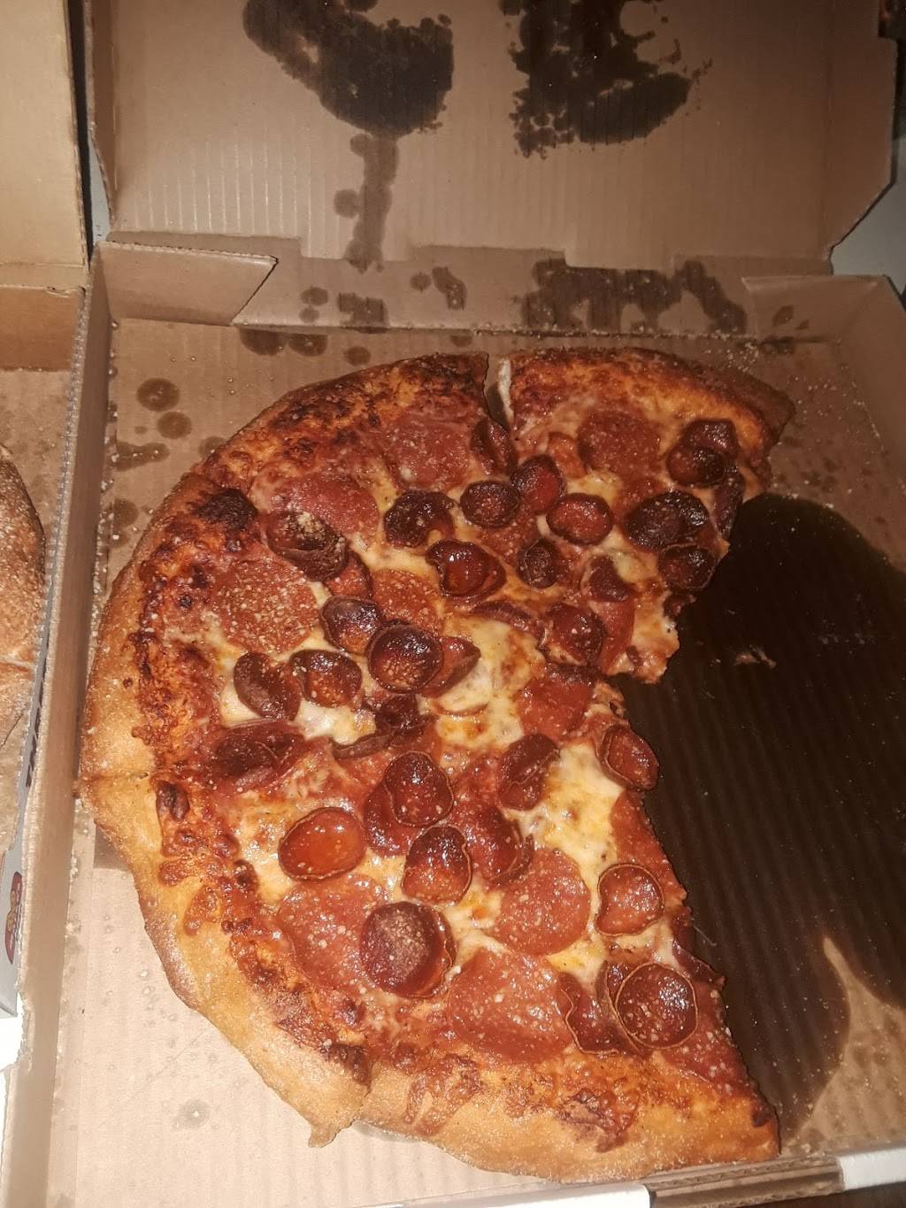 Marcos Pizza | meal delivery | 1752 Plymouth Rd, Ann Arbor, MI 48105, USA | 7349982600 OR +1 734-998-2600