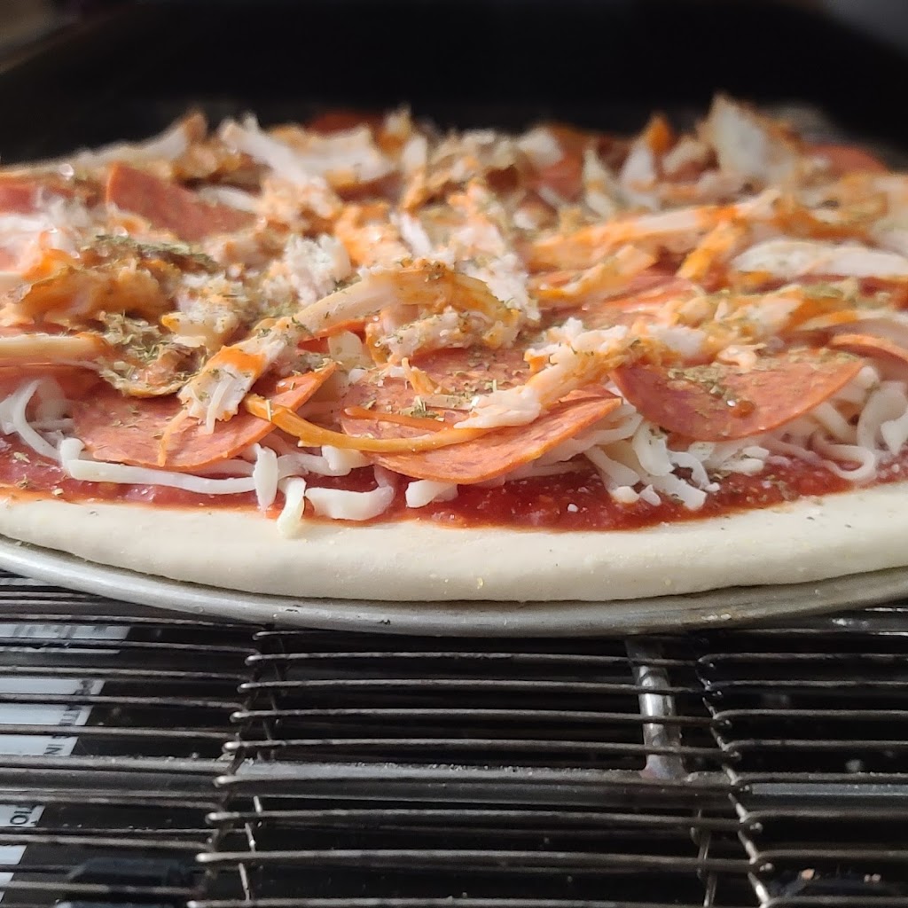 Hungry Squid Pizza | restaurant | 1920 Goodyear Ave D, Ventura, CA 93003, USA | 8056677485 OR +1 805-667-7485