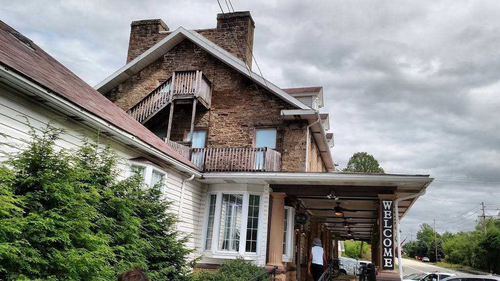 The Stone House Restaurant and Country Inn | restaurant | 3023 National Pike, Farmington, PA 15437, USA | 7243298876 OR +1 724-329-8876