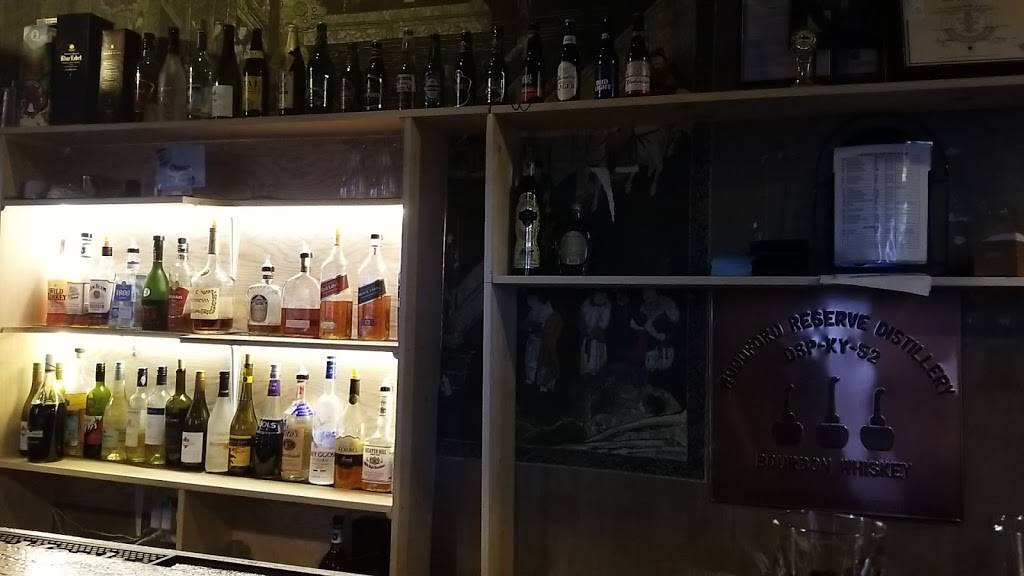 Chamling Kitchen & Bar | restaurant | 2249 Hikes Ln, Louisville, KY 40218, USA | 5024512500 OR +1 502-451-2500