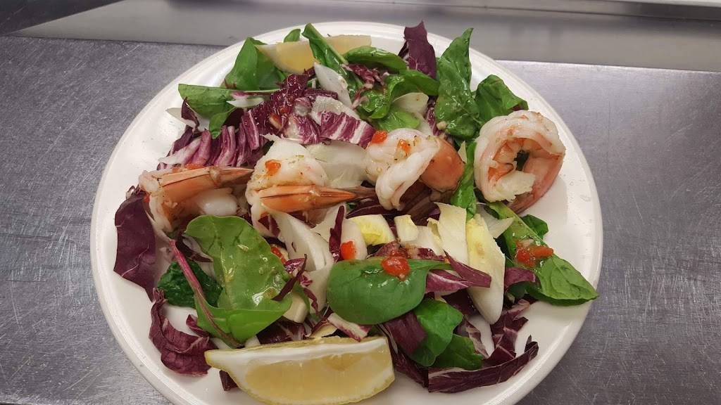 Giando on the Water | restaurant | 400 Kent Ave, Brooklyn, NY 11249, USA | 7183877000 OR +1 718-387-7000