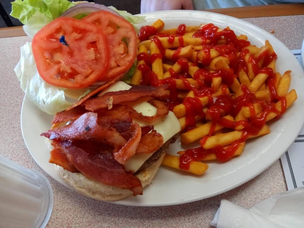 Cozy Kettle, Fall River, MA | restaurant | 366 Mariano Bishop Blvd, Fall River, MA 02721, USA | 7747045196 OR +1 774-704-5196