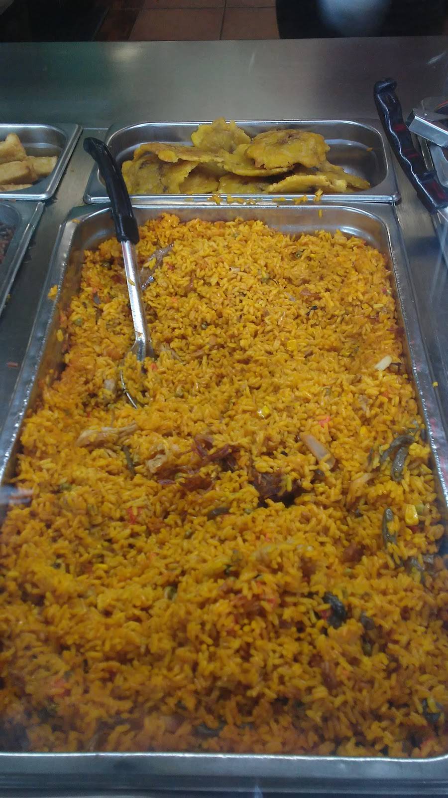 El Castillo De La Fruta | restaurant | 1140 W 68th St, Hialeah, FL 33014, USA | 3058272200 OR +1 305-827-2200