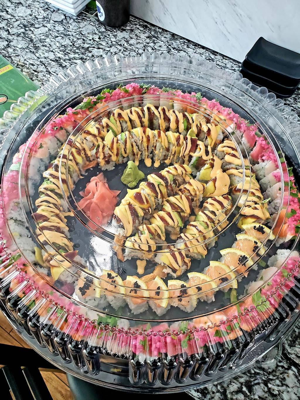 Oishii Sushi Bar & Grill | restaurant | 1950 Piner Rd #110, Santa Rosa, CA 95403, USA | 7073084528 OR +1 707-308-4528