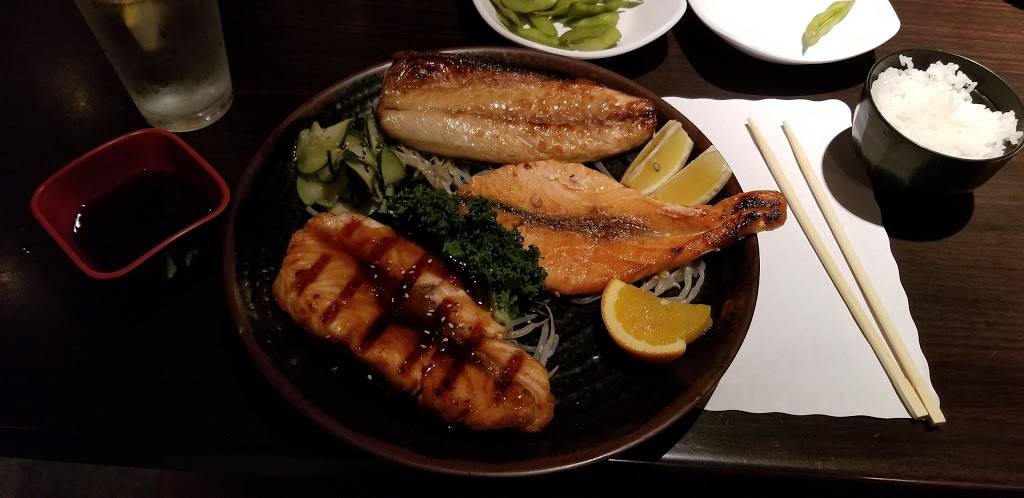 Kiku Sushi | restaurant | 670 W Huntington Dr, Monrovia, CA 91016, USA | 6263579971 OR +1 626-357-9971