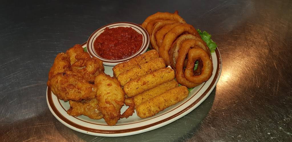 Bukes Cafe | restaurant | 1002 15th St, Lawrenceville, IL 62439, USA | 6189437065 OR +1 618-943-7065